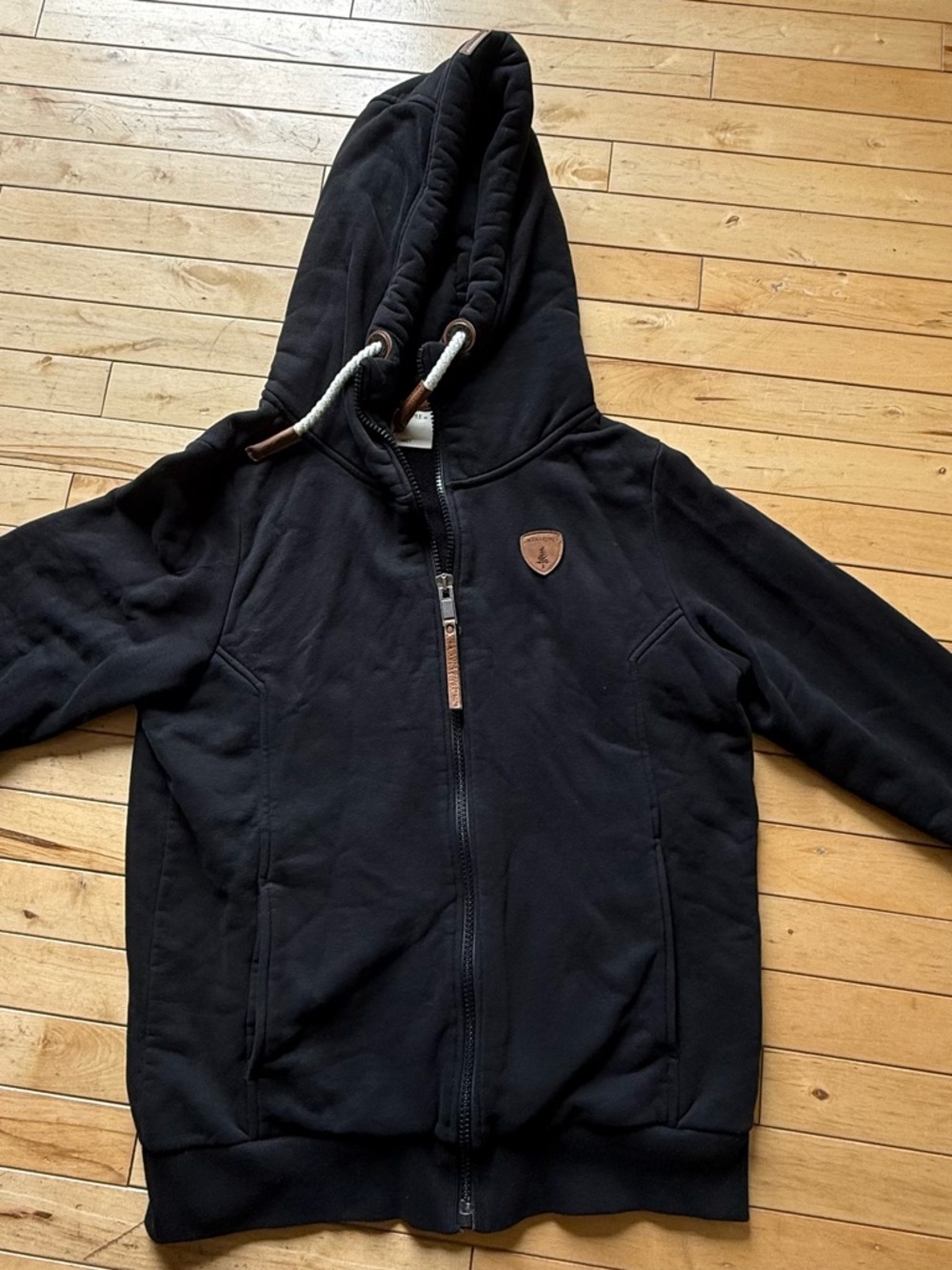 Wanakome Black Hooded Zip Sweatshirt with White Drawcords